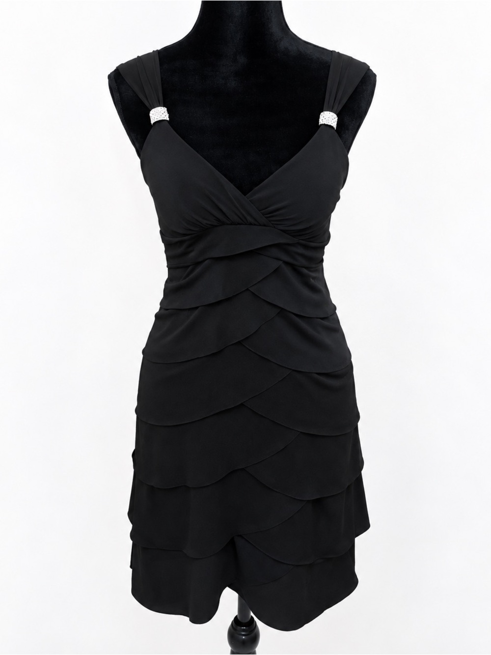 LABELLE FORMAL DRESS - Picture 3 of 10